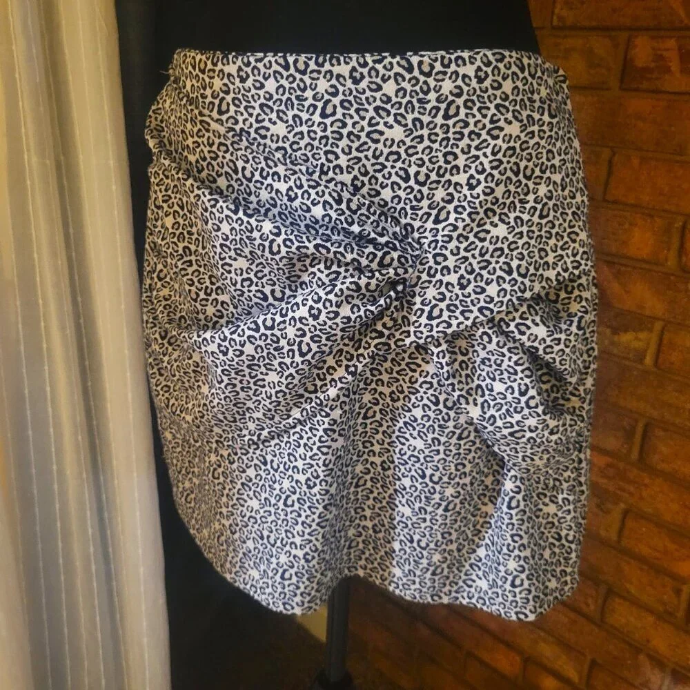 ZARA Leopard Front Knot/Gathered Mini Skirt - Size M